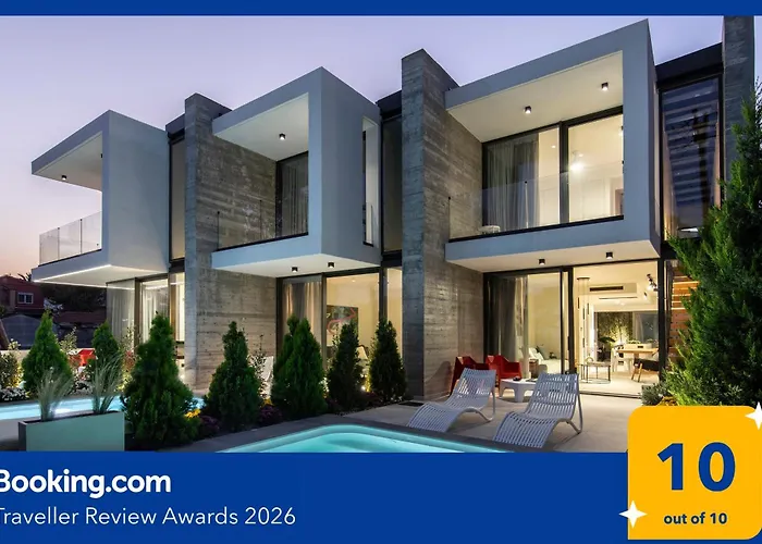 Ikies 3 Modern Eco-friendly Private Seaview Signature With A Pool *