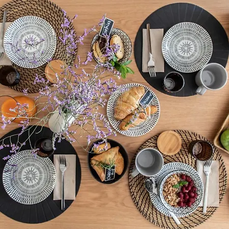 Ikies 3 Modern Eco-friendly Private Seaview Signature With A Pool *